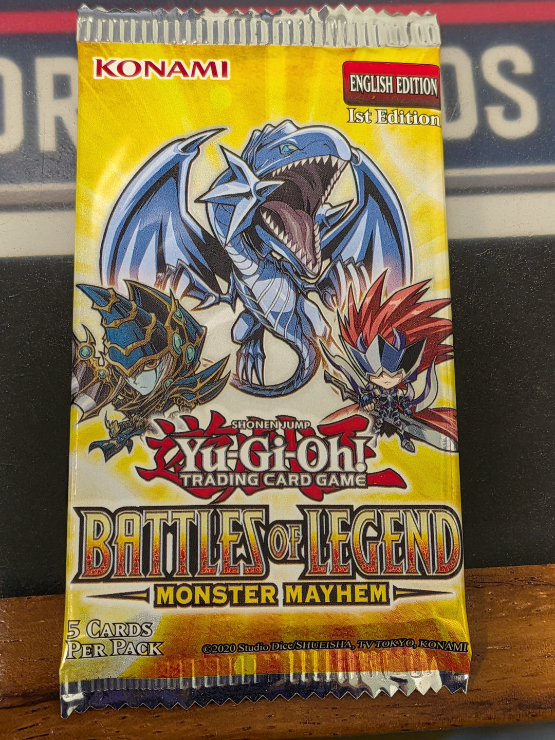 Yu-Gi-Oh -  Battles of Legend Monster Mayhem Booster Pack